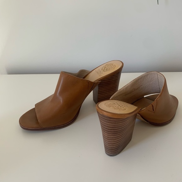 Size 10 Vince Camuto Leather and wood slides - Picture 1 of 4